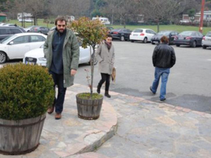 Hande Doğandemir ile Okan Yalabık yakalandı G2