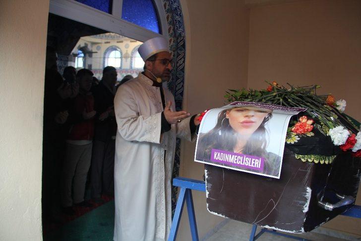 İzmir’de eski eşini öldüren zanlının babası da annesini öldürmüş G2