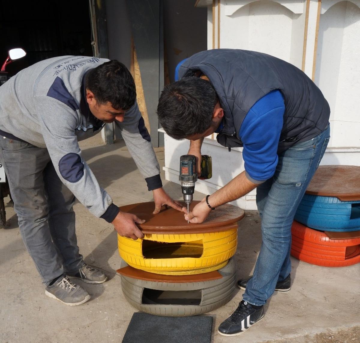 Marmaris Belediyesi kedileri &lsquo;ev&rsquo;lendirdi