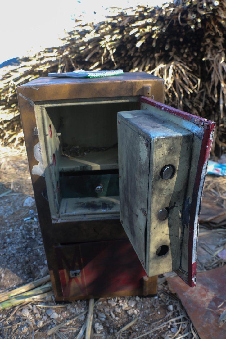 Manisa'da eski çalışan bir ay çalıştığı iş yerini 3 yıl sonra soydu G1