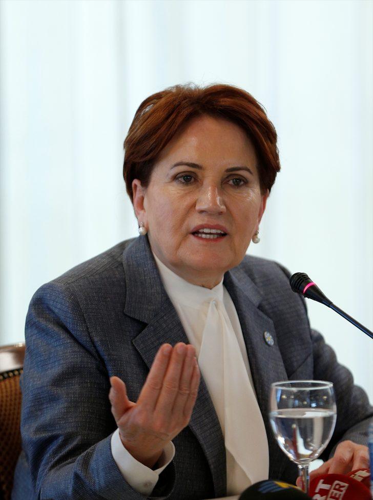 Meral Akşener, basın kuruluşlarının Ankara temsilcileriyle bir araya geldi (1) G2