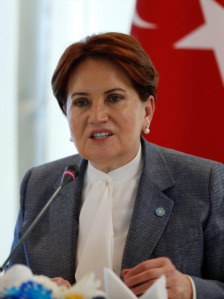 Meral Akşener, basın kuruluşlarının Ankara temsilcileriyle bir araya geldi (1) G4