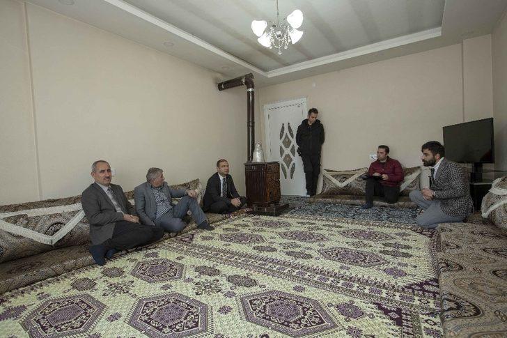 Başkan Vekili Aslan’dan şehit ailelerine ziyaret G1