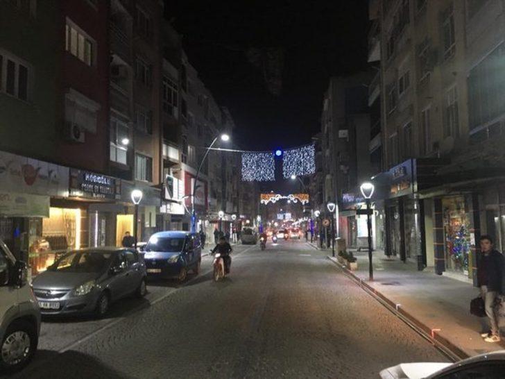 Son dakika: Manisa'da 5,4 büyüklüğünde deprem! İstanbul, İzmir ve Bursa'dan hissedildi (AFAD-Kandilli Rasathanesi Son Depremler) G3