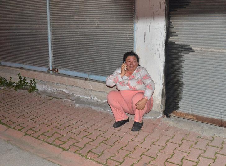 Evini yakıp kapıyı üzerine kilitledi G4