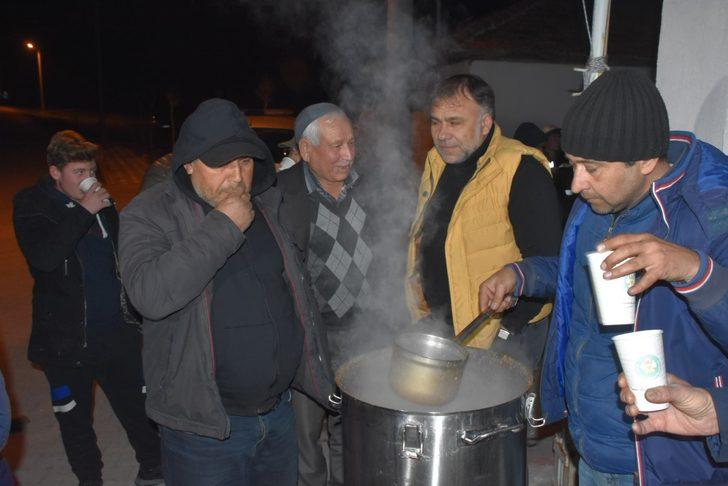 Akhisar merkezli 5.4 büyüklüğündeki deprem birçok ilde hissedildi (6) G2