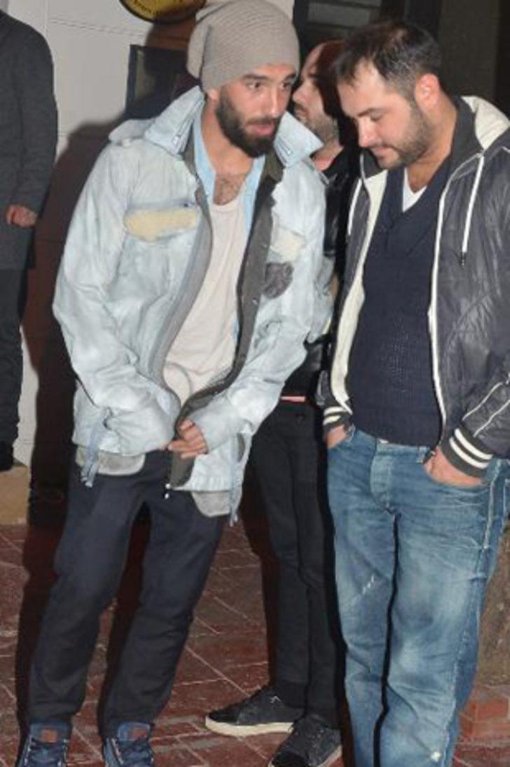 Arda Turan, Sinem Kobal'ı çabuk unuttu G5