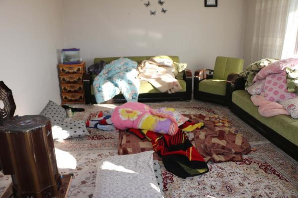 K&uuml;&ccedil;&uuml;k Melisa'nın ağlaması ailesini &ouml;l&uuml;mden kurtardı