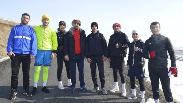 Eksi 25 derece soğukta Olimpiyat Oyunları’na hazırlanıyor