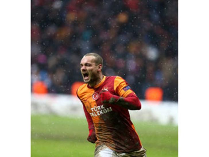 Drogba ve Nurgül Yeşilçay bir arada G4