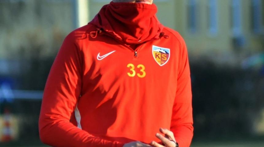 Silviu Lung takımla &ccedil;alışmalarını s&uuml;rd&uuml;r&uuml;yor