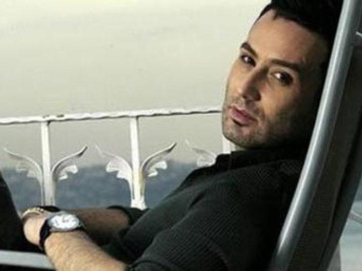 Ebru Gündeş'i eleştiren de var destekleyen de G5