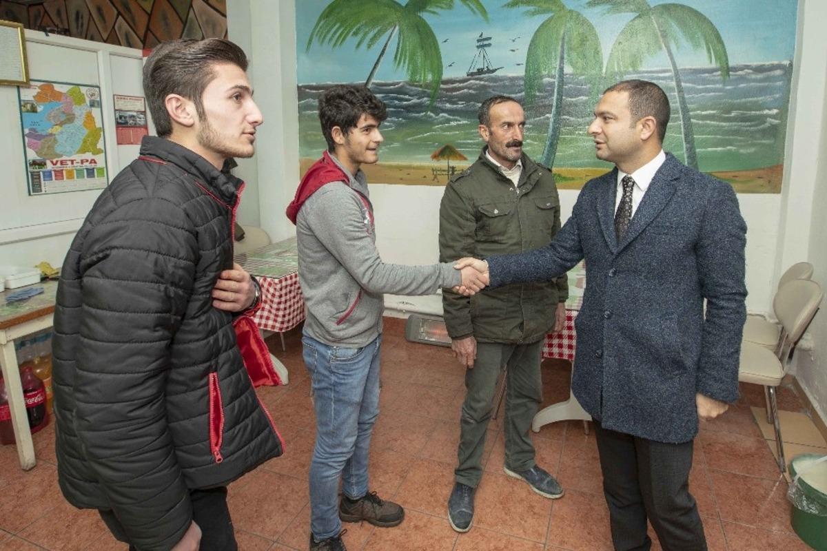 Başkan Vekili Aslan&rsquo;ın esnaf ziyaretleri devam ediyor