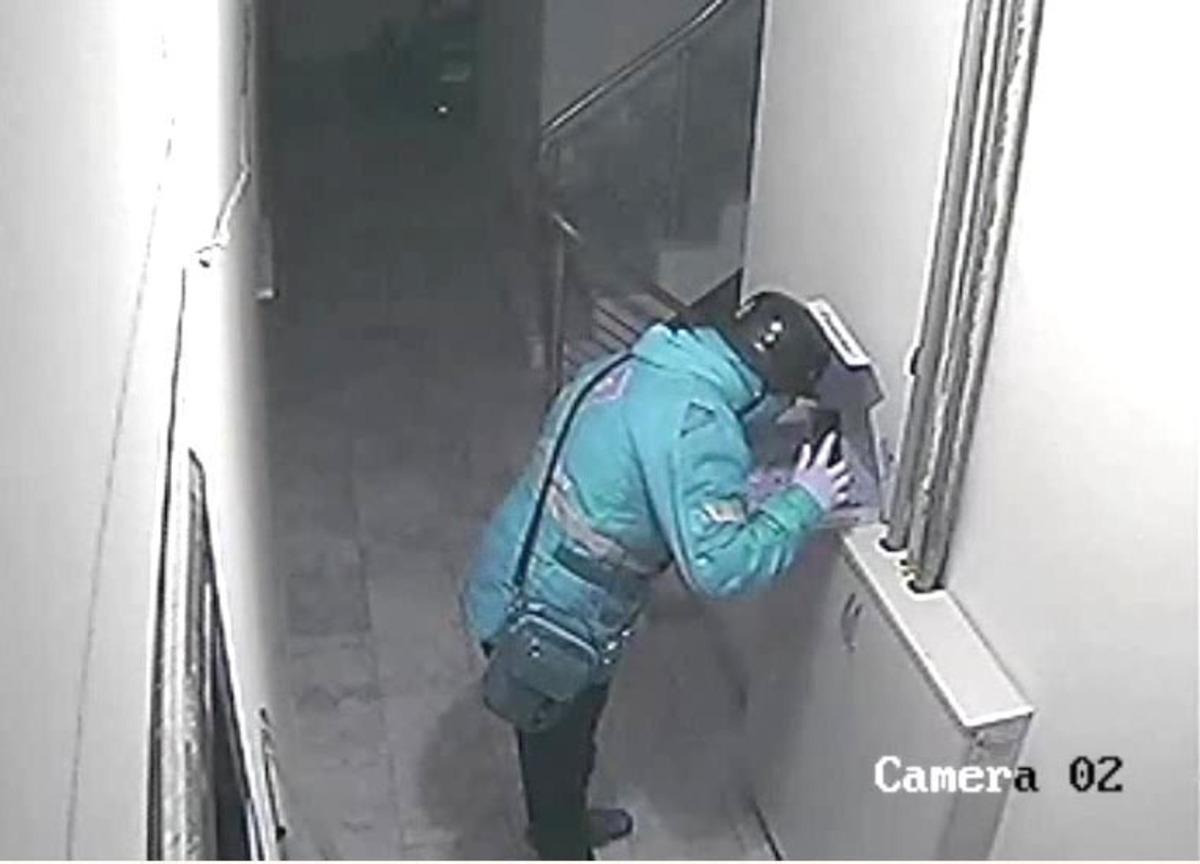 Pizzaya t&uuml;k&uuml;ren kuryenin cezası belli oldu