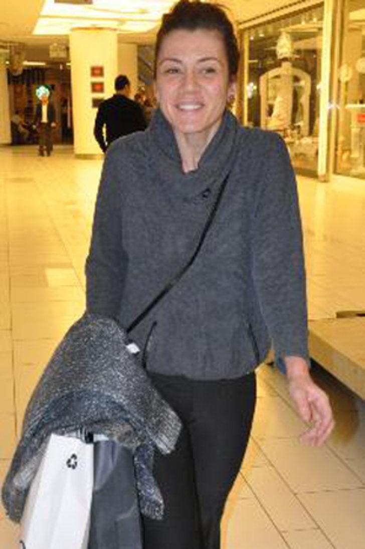 Makyajsız yakalanınca telaş yaptı G1