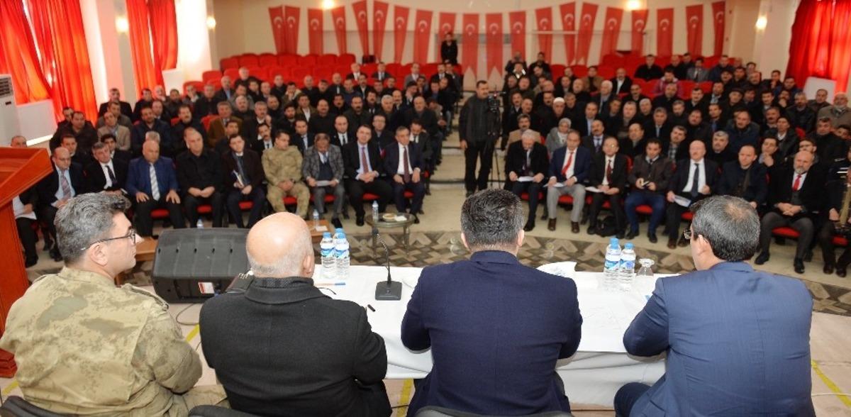 Vali Memiş: &ldquo;Mağdurların ve kimsesizlerin valisiyim&rdquo;