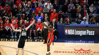 Zion Williamson'dan NBA'deki ilk karşılaşmasında 22 sayı