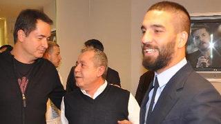 'Merhaba dedi, merhaba dedim'