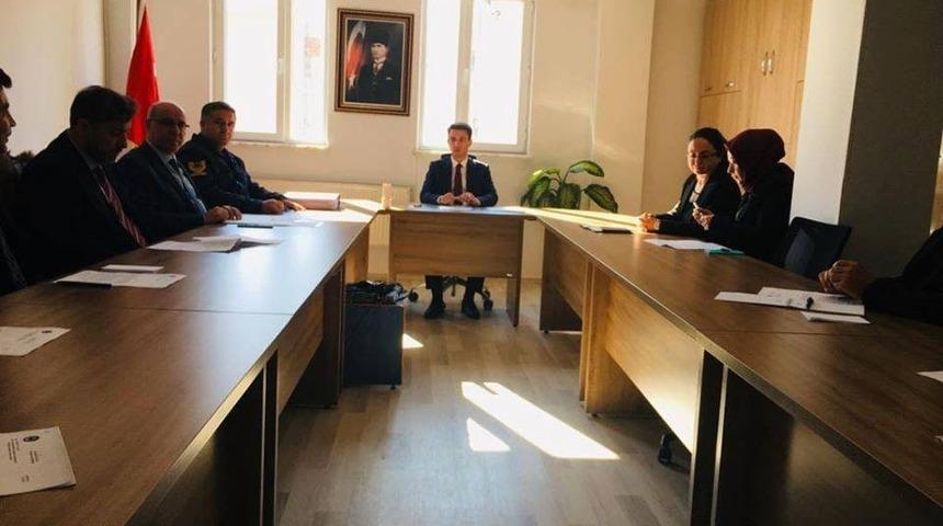 Aslanapa&rsquo;da d&ouml;nem sonu değerlendirme toplantısı