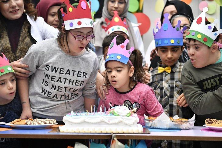 Engelsiz Çocuk Evleri’nde her ay doğum günü kutlaması yapılıyor G2