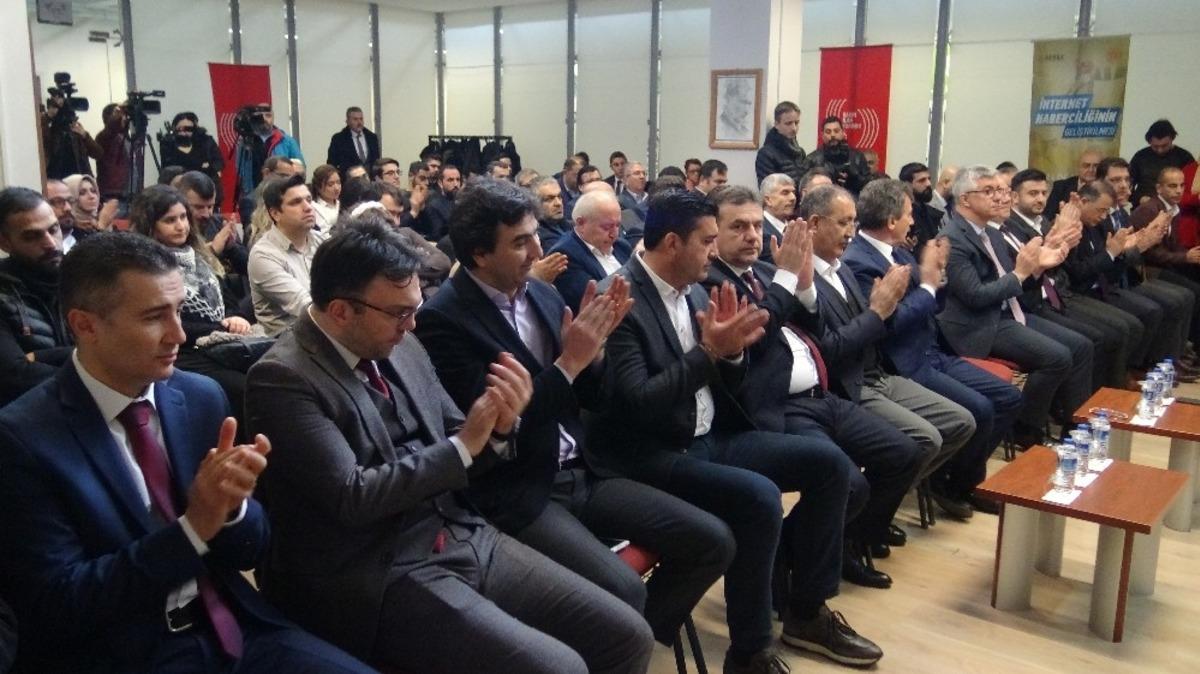 İnternet haberciliği kursiyerleri sertifikalarını aldı