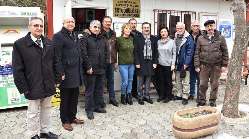 Başkan Ata&ccedil;, mahalle muhtarlarına ziyaretlerini s&uuml;rd&uuml;r&uuml;yor