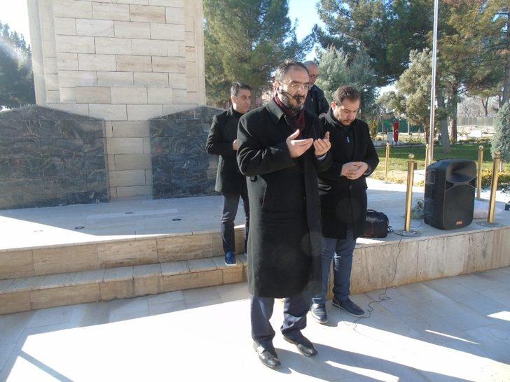 Öğrencilerden Hava Şehitliğine ziyaret G3