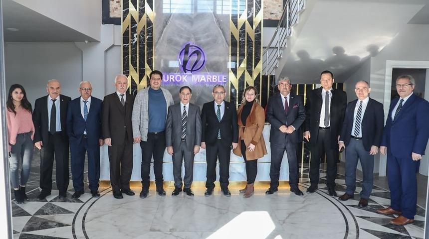 Başkan Işık, mermer fabrikasını ziyaret etti