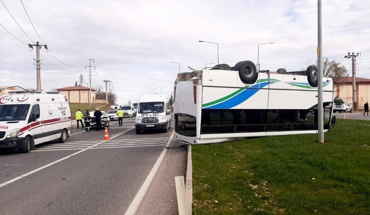 Adıyaman'da feci kaza! Otob&uuml;s&uuml; g&ouml;ren inanamadı