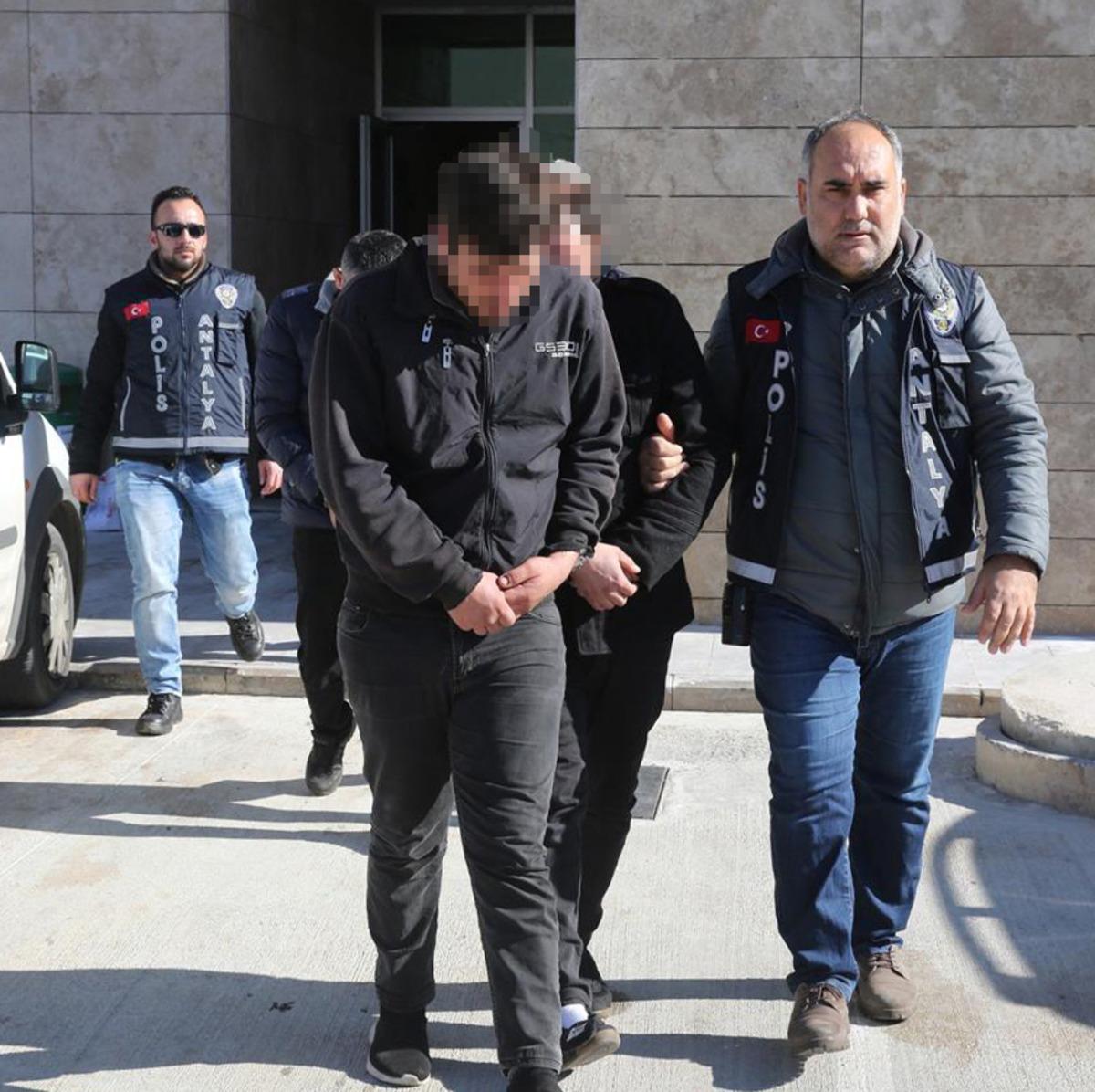 Cinsel saldırı, gasp, şantaj... Antalya'daki iğren&ccedil; olayda g&ouml;zaltılar var