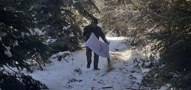 Bartın'da yaban hayvanları için doğaya yem bırakıldı