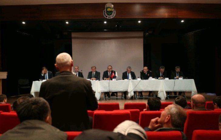 Vali Canbolat İnegöl’de muhtarlarla bir araya geldi G4