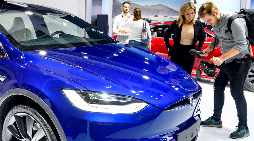Tesla 100 milyar dolarlık piyasa değeriyle d&uuml;nyanın 2. en b&uuml;y&uuml;k otomotiv şirketi oldu