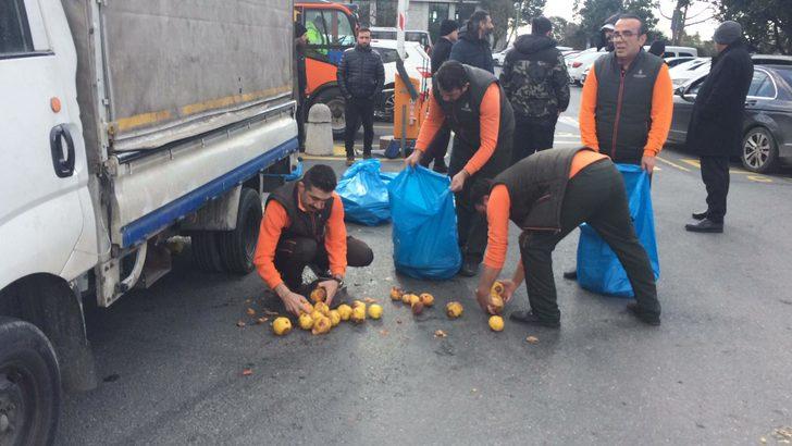 İstanbul Büyükşehir Belediyesi önünde 'ayva'lı protesto G1