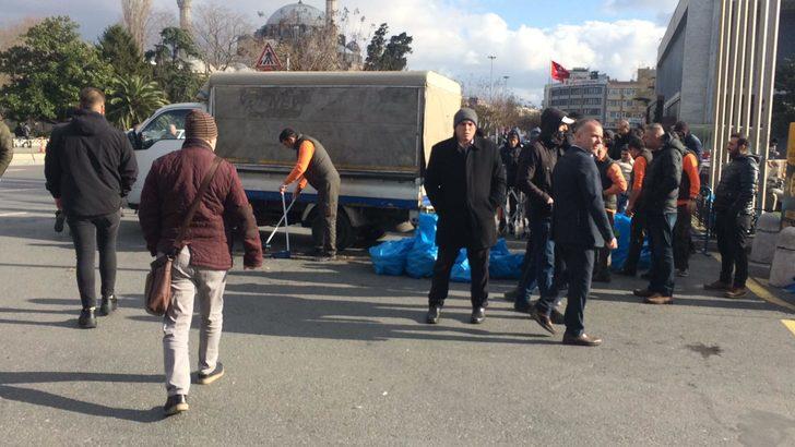 İstanbul Büyükşehir Belediyesi önünde 'ayva'lı protesto G3