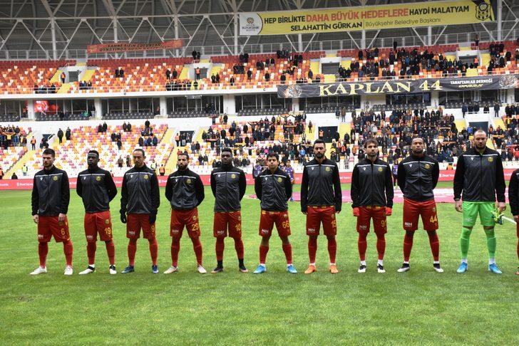 Demir Grup Sivasspor çeyrek finalde G3