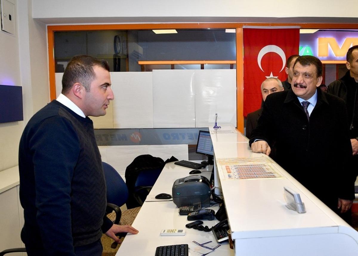 Başkan G&uuml;rkan, otob&uuml;s terminalini ziyaret etti