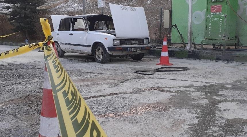 Ankara'da facianın eşiğinden döndüldü! Akaryakıt istasyonunda gaz alan araç patladı