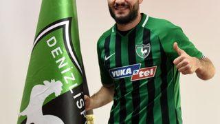 Yukatel Denizlispor, Özgür Çek'i transfer etti