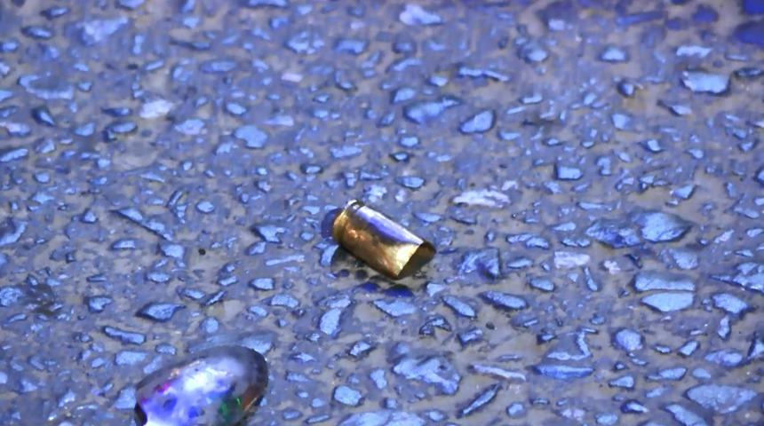 Tartıştıkları valeye kurşun yağdırdılar