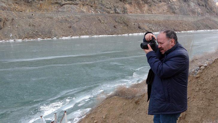 Erzurum'da Sibirya soğukları etkisini gösterdi! Dünyanın en hızlı akan nehri Çoruh dondu G5