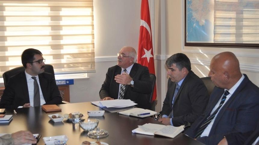 Demir&ouml;z&uuml;&rsquo;nde uyuşturucu bağımlılığı ile m&uuml;cadele değerlendirme toplantısı