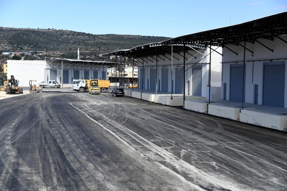 B&uuml;y&uuml;kşehir Belediyesi, &ccedil;ileğin merkezi Atayurt&rsquo;ta altyapı atağı başlattı