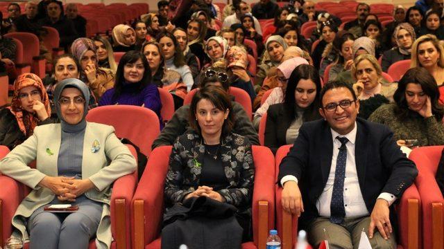 Dünyaca ünlü Doç. Dr. Murat Gültekin Van halkıyla buluştu