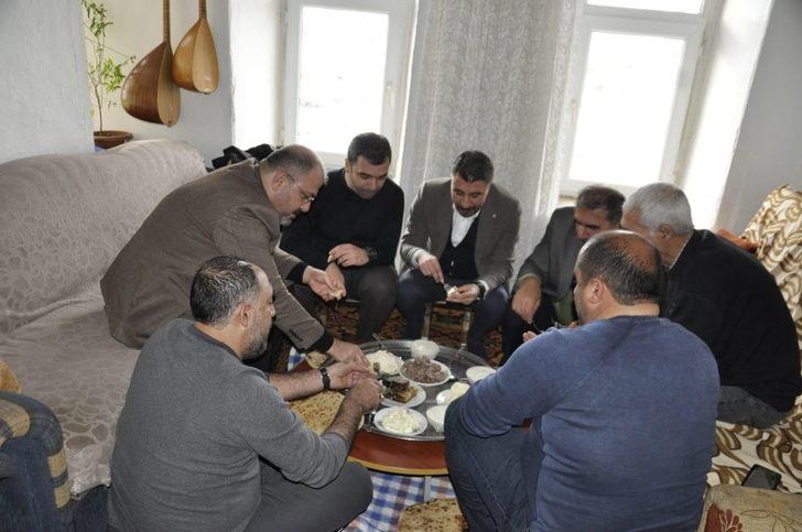 Tunceli’de “Çay sizden, sohbet bizden” projesi G1