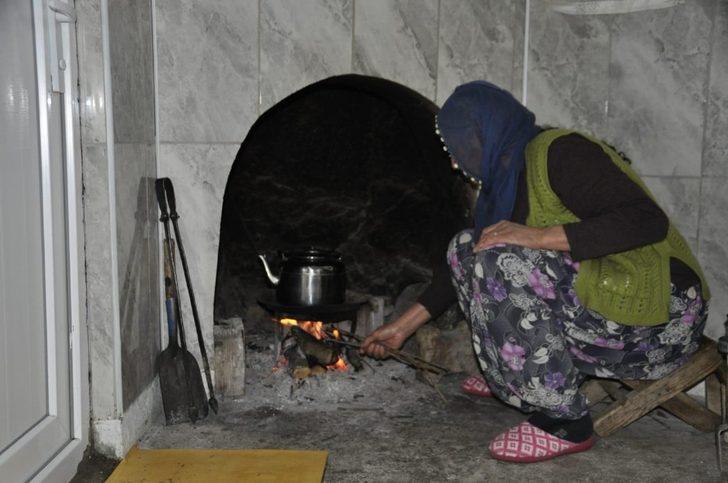 Tunceli’de “Çay sizden, sohbet bizden” projesi G2