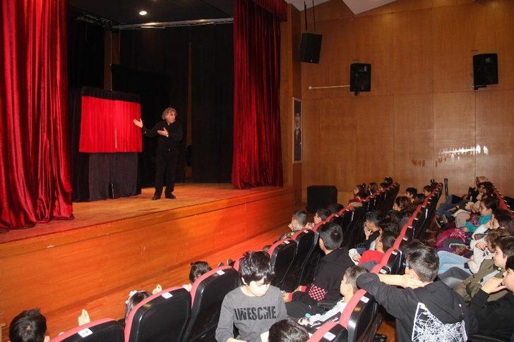 Çankayalı çocuklar Karagöz’le buluştu G1