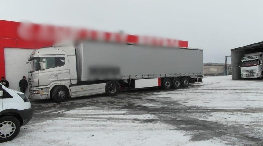 Kars’ta polisten kaçakçılara geçit yok