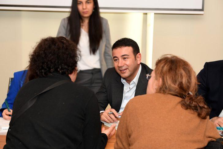 Başkan Rıza Akpolat komşularını dinledi G1