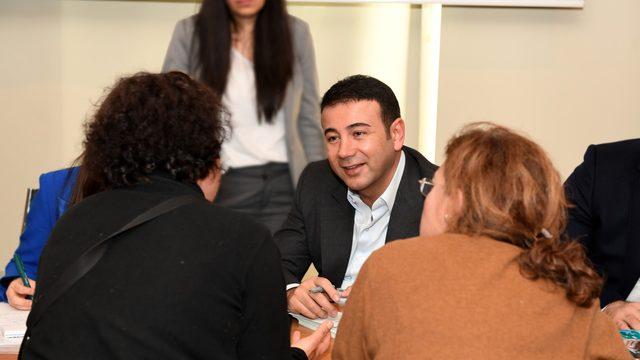 Başkan Rıza Akpolat komşularını dinledi